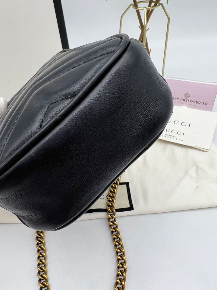 GUCCI GG MARMONT SMALL CHAIN SHOULDER BAG