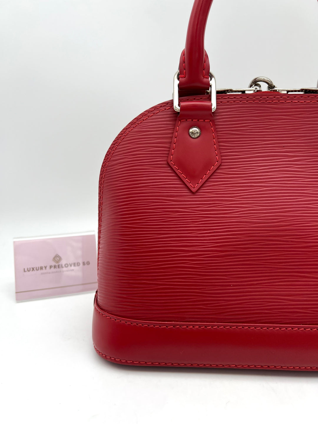 LOUIS VUITTON ALMA BB EPI