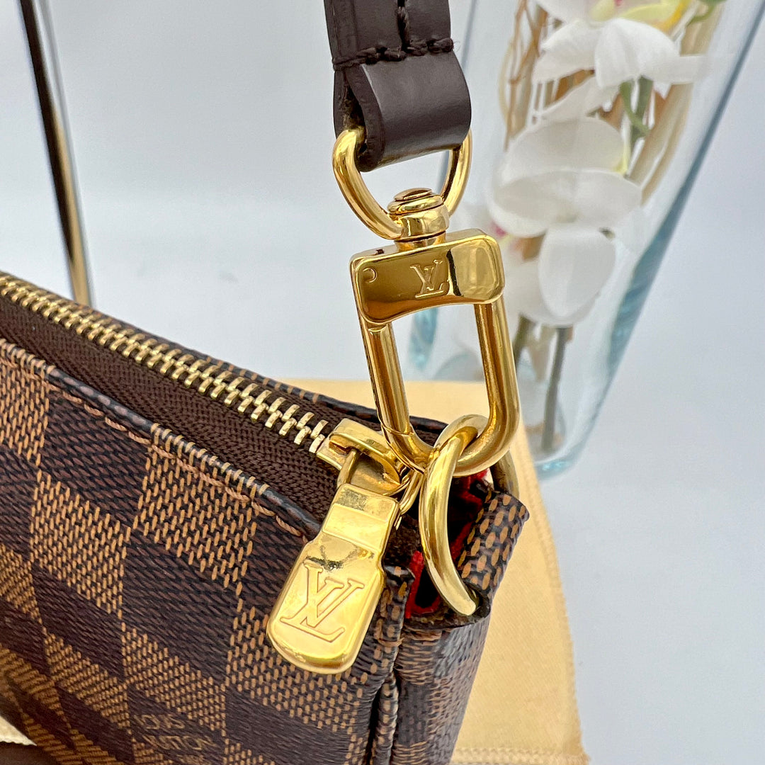 LOUIS VUITTON DAMIER EBENE POCHETTE ACCESSOIRES (new model)