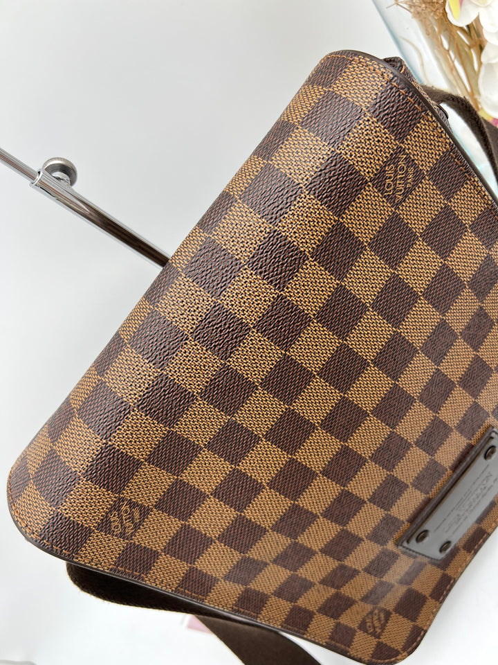 LOUIS VUITTON DISTRICT PM DAMEIR