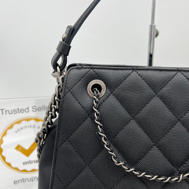 CHANEL CAVIAR QUILTED BUCKET BAG