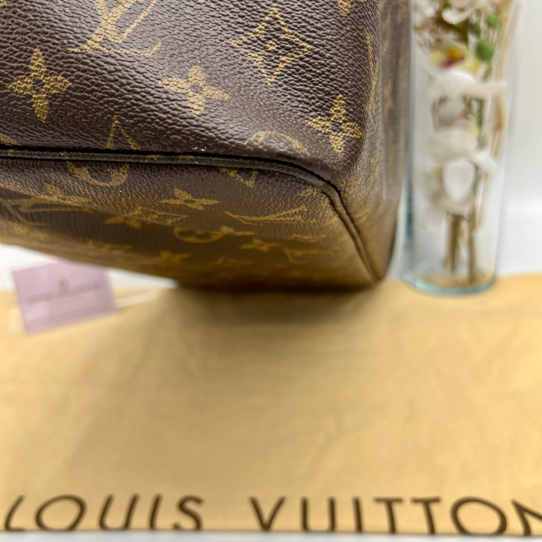 LOUIS VUITTON GM MONOGRAM