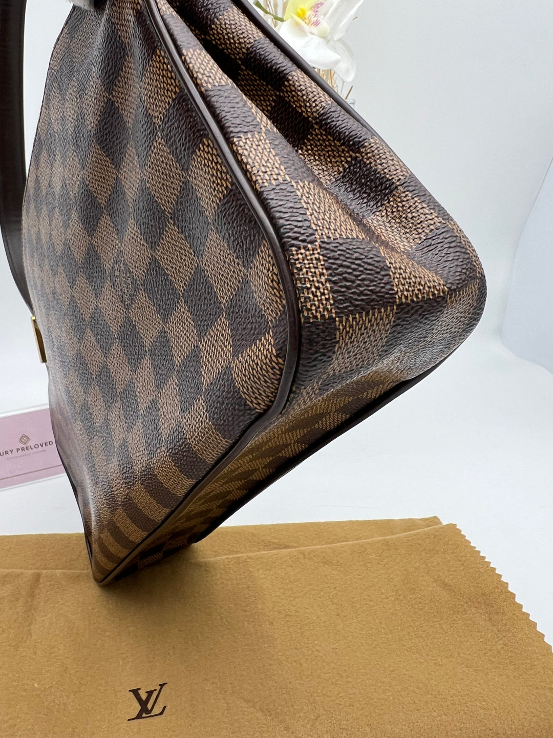 LOUIS VUITTON DAMIER AUBAGNE SHOULDER BAG