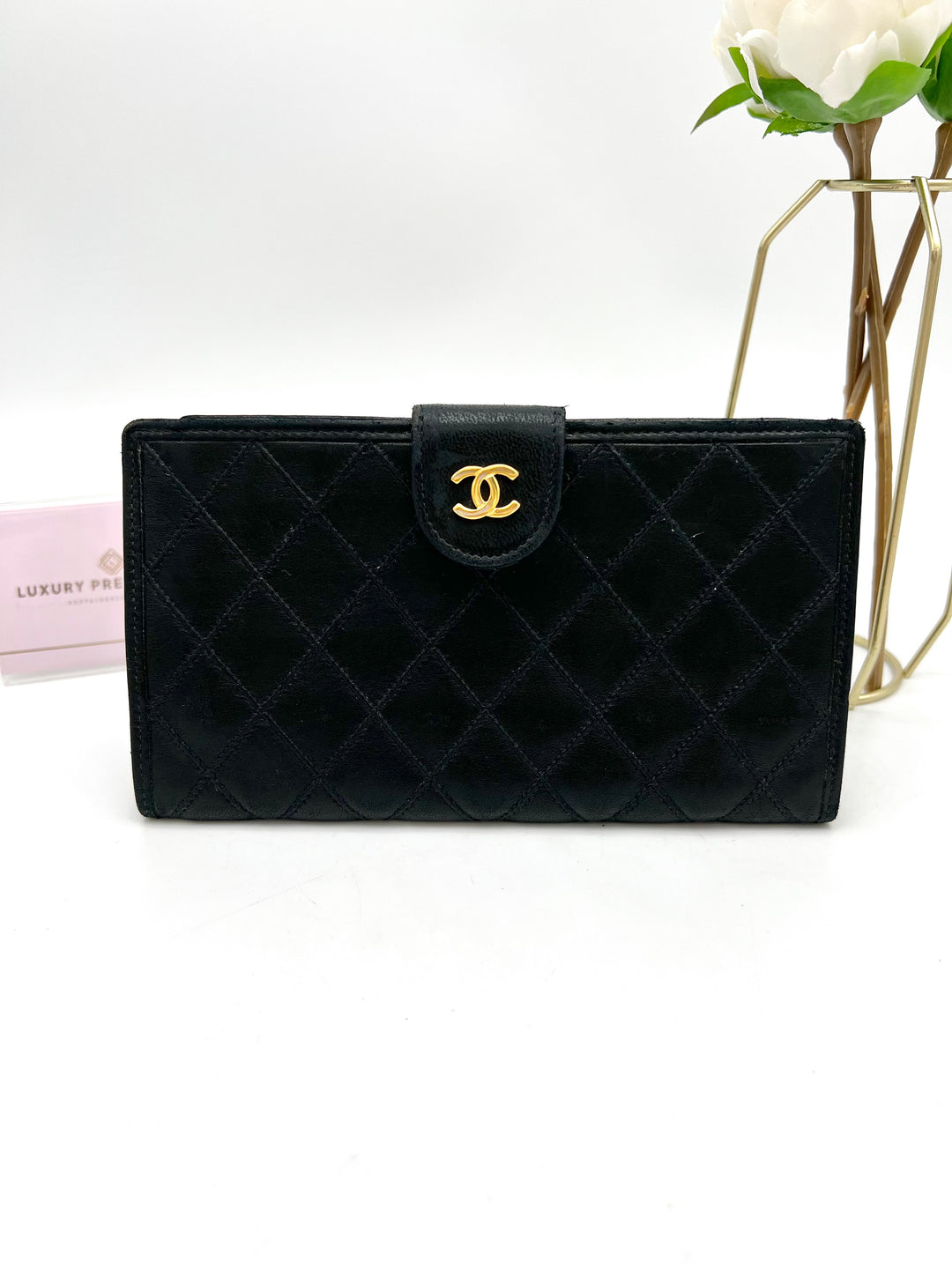 CHANEL VINTAGE QUILTED LAMBSKIN WALLET