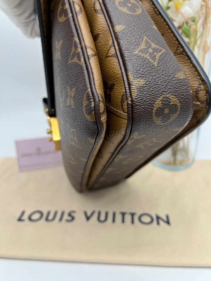 LOUIS VUITTON POCHETTE METIS MONOGRAM REVERSED