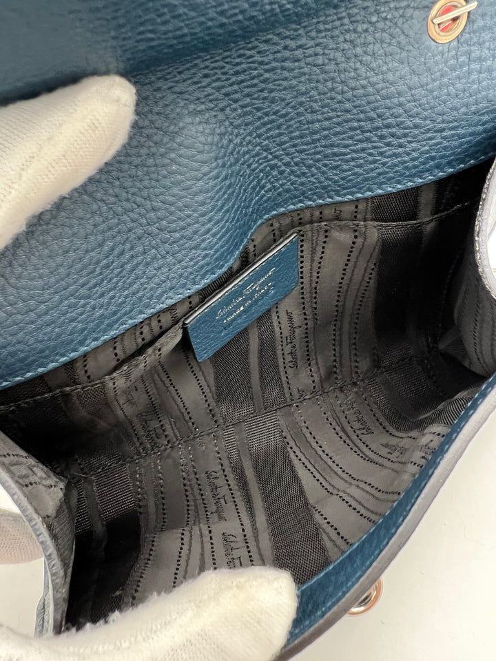 FERRAGAMO GANCINI FLAP SLING BAG