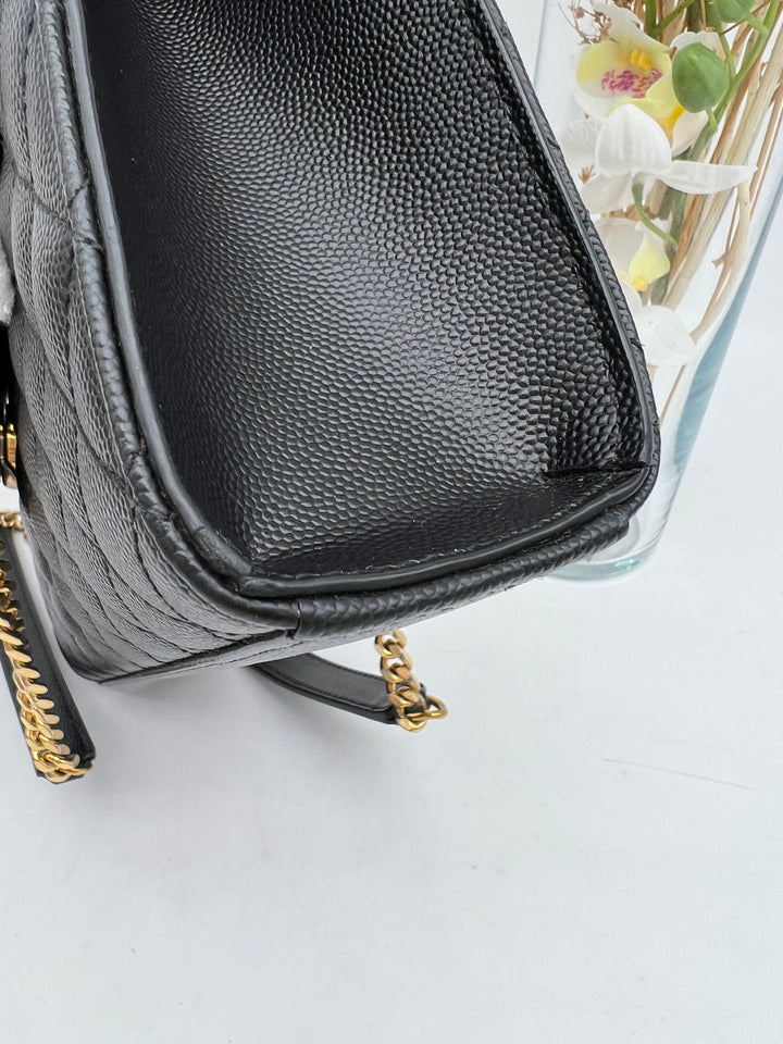 YVES SAINT LAURENT MEDIUM ENVELOPE LEATHER GHW