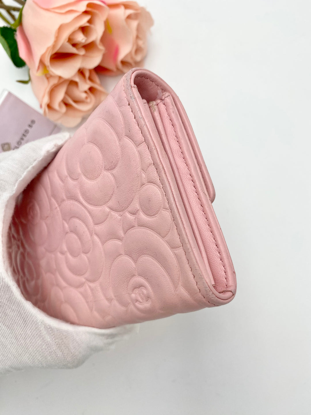 CHANEL CAVIAR CAMELLIA EMBOSSED WALLET