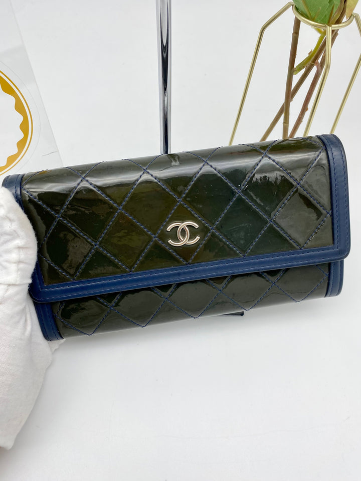 CHANEL WALLET PATENT