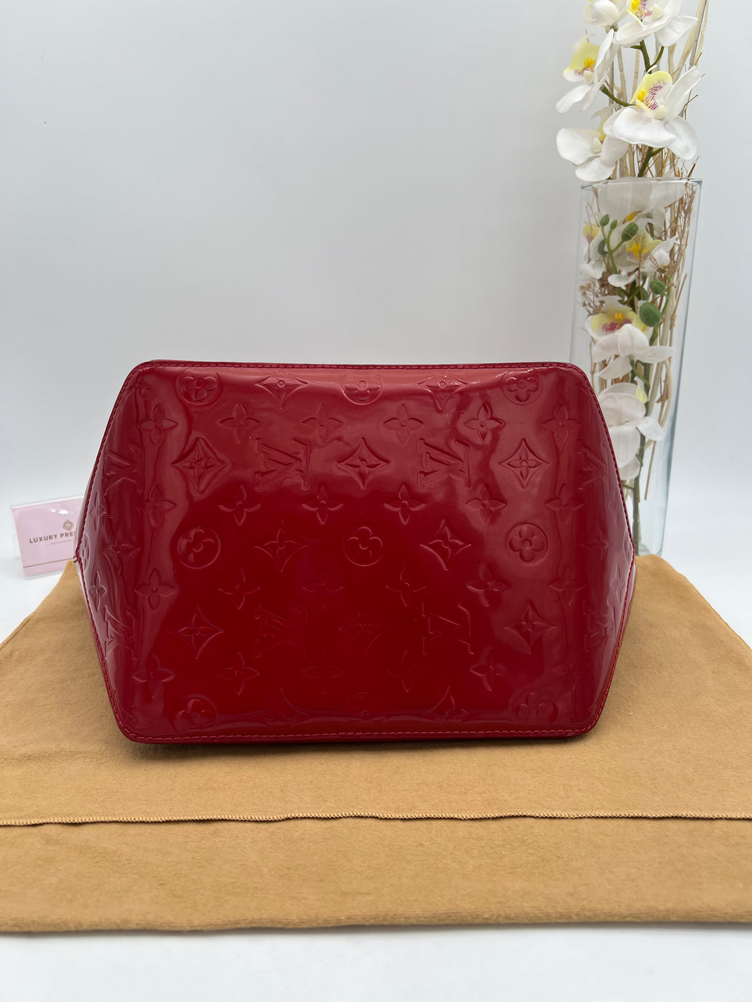 LOUIS VUITTON BELLEVUE VERNIS