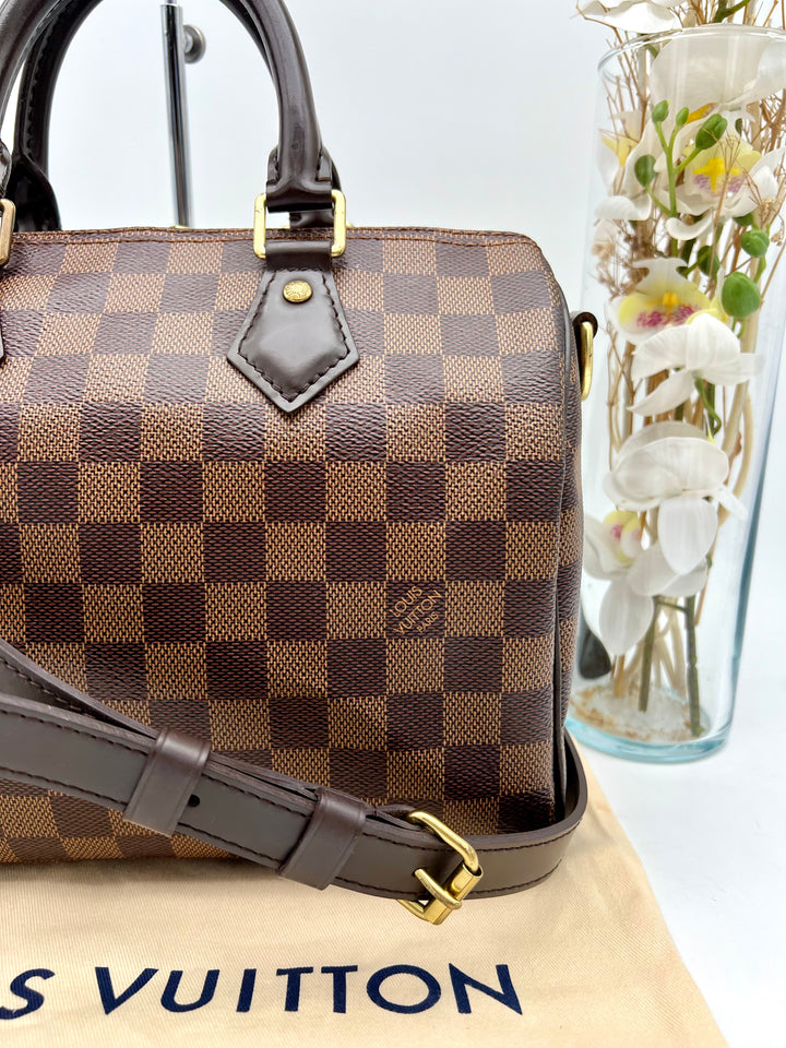 LOUIS VUITTON BANDOULIERE 25 DAMIER EBENE