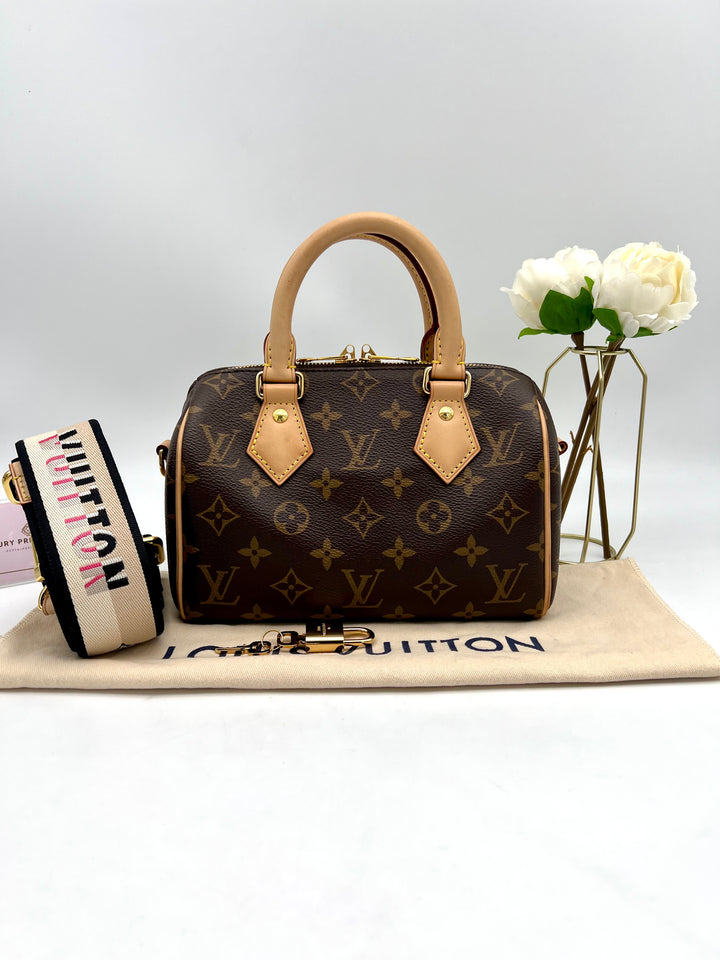 LOUIS VUITTON BANDOULIERE 20 MONOGRAM