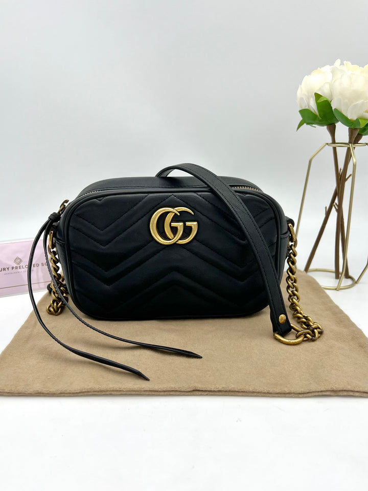 GUCCI GG MARMONT CAMERA CHAIN SHOULDER BAG