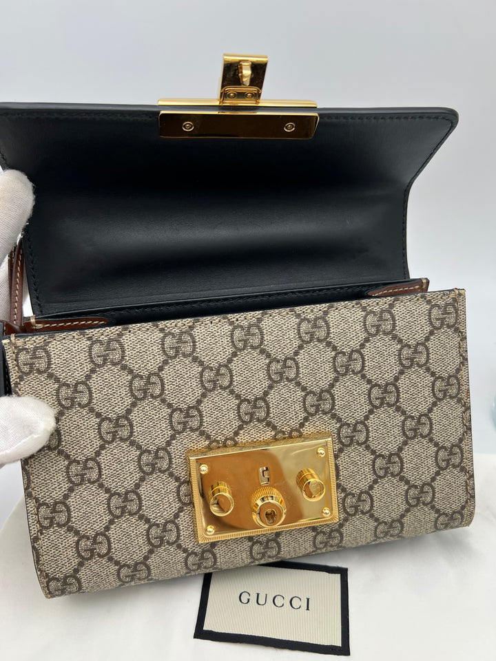 GUCCI PADLOCK GG SUPREME BAG