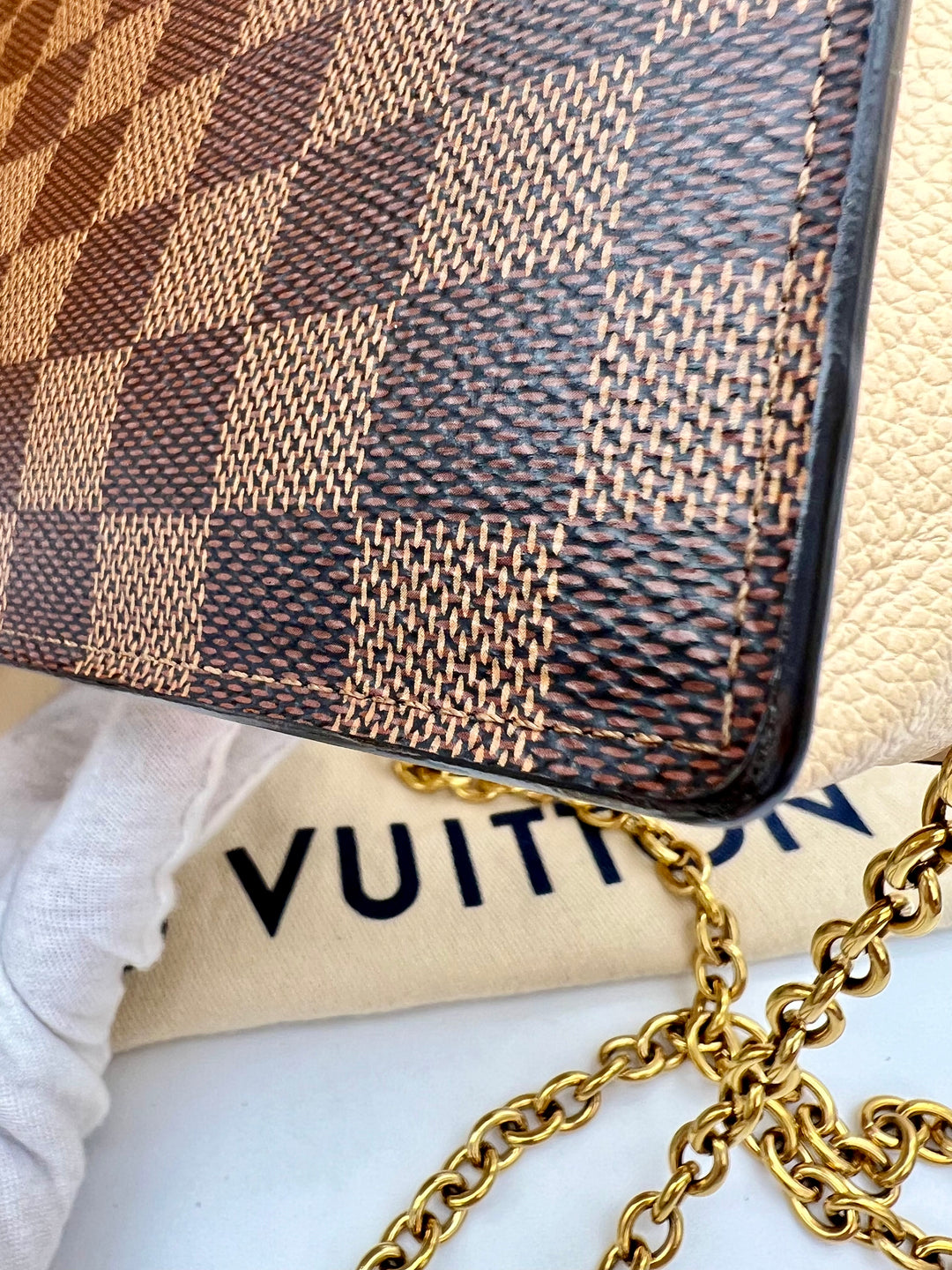 LOUIS VUITTON DAMIER VAVIN