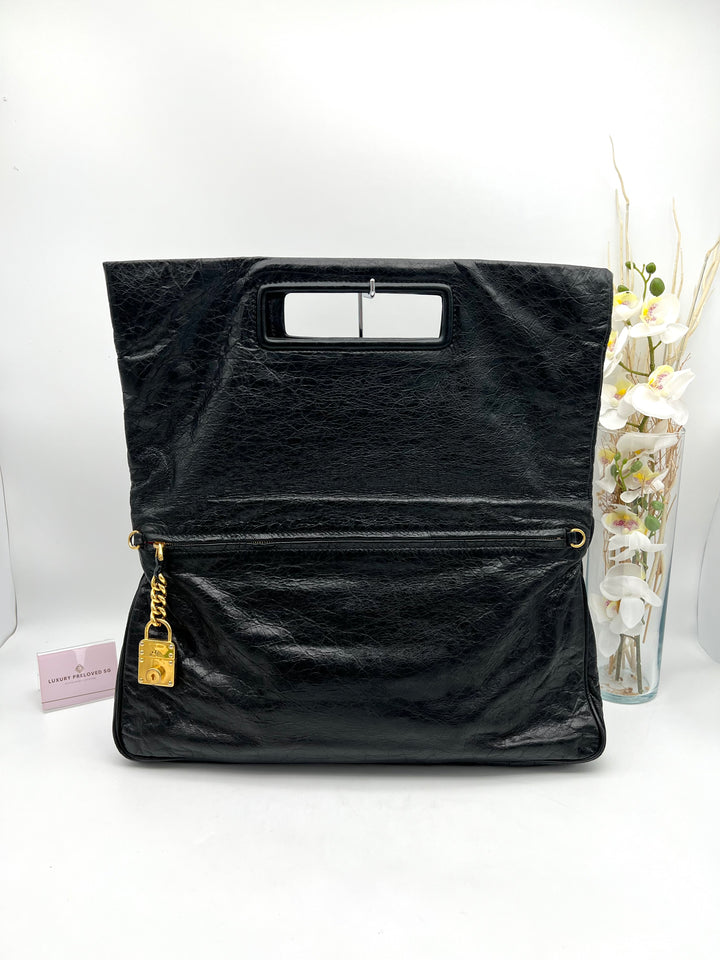 MIU MIU CLUTCH SHOULDER BAG