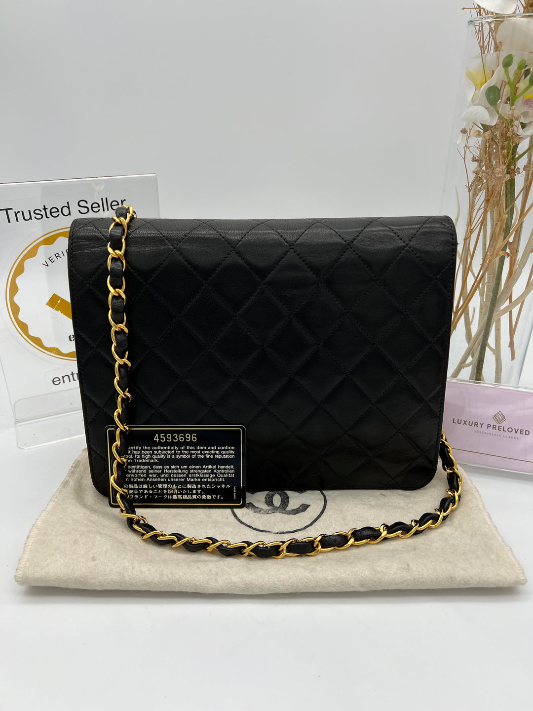 CHANEL BLACK MATALESSE PUSH LOCK CHAIN SHOULDER BAG