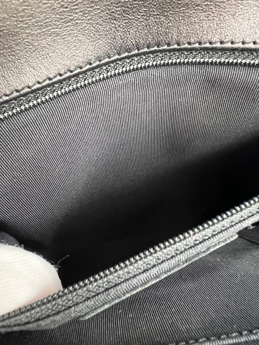 CHANEL LAMBSKIN NEW MEDIUM BOY GHW