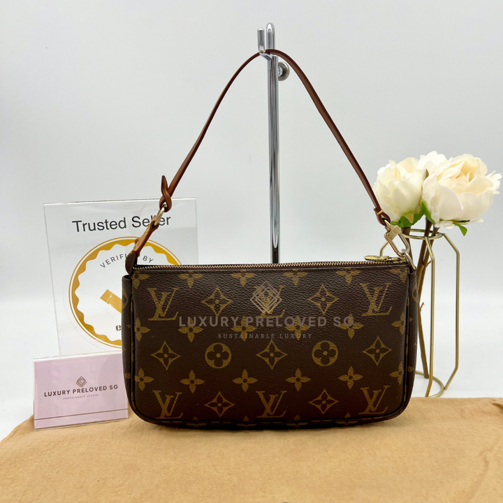 LOUIS VUITTON POCHETTE ACCESSOIRES MONOGRAM