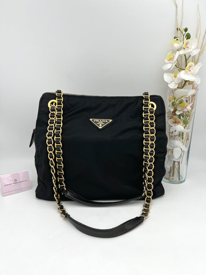 PRADA NYLON QUILTED CHAIN