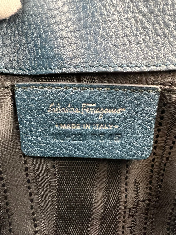 FERRAGAMO GANCINI FLAP SLING BAG