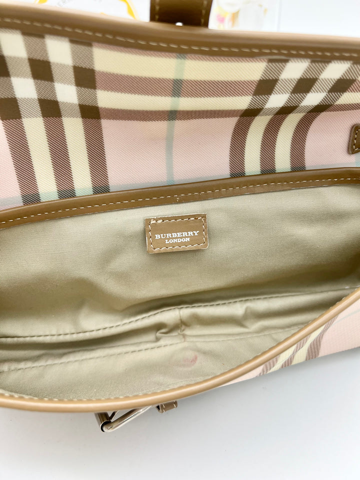 BURBERRY LONDON PVC SLING BAG