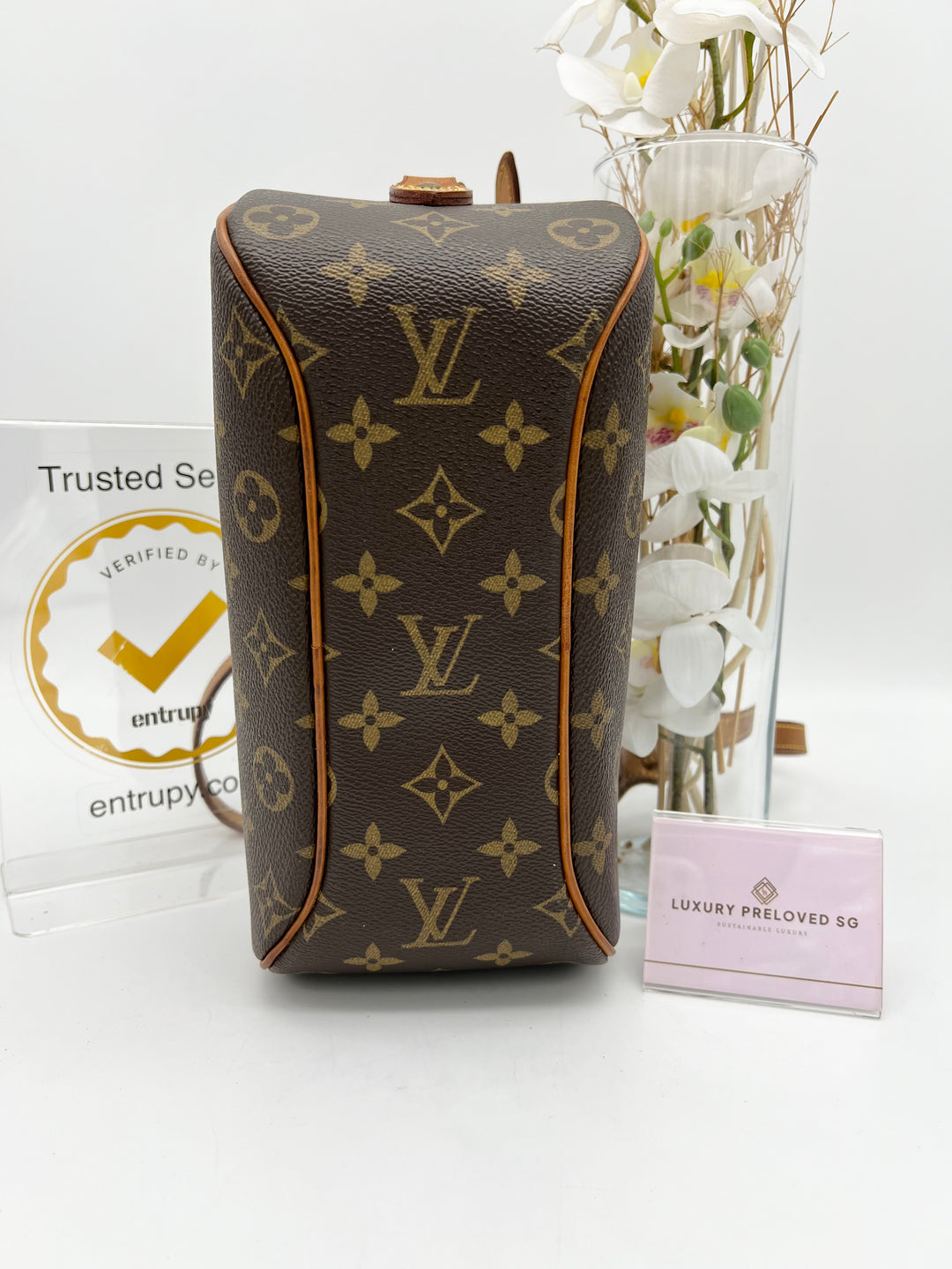 LOUIS VUITTON BLOIS SHOULDER BAG