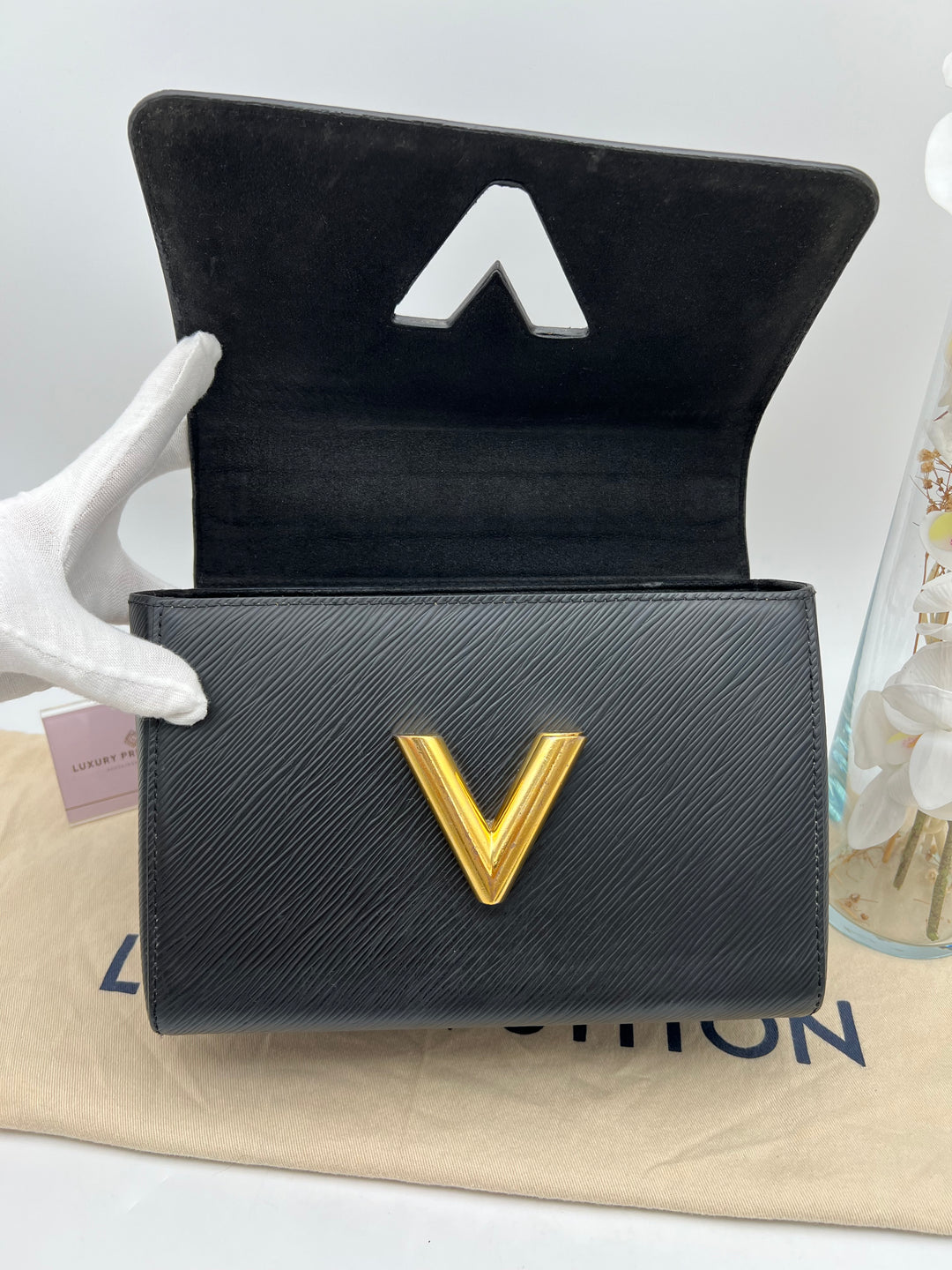 LOUIS VUITTON TWIST BLACK EPI GHW