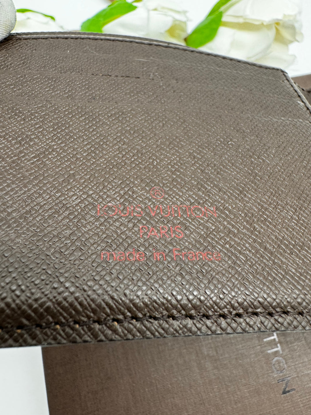 LOUIS VUITTON DAMIER BI FOLD WALLET