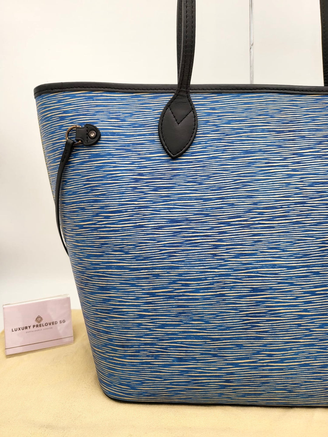LOUIS VUITTON NEVERFULL MM EPI W/ POUCH