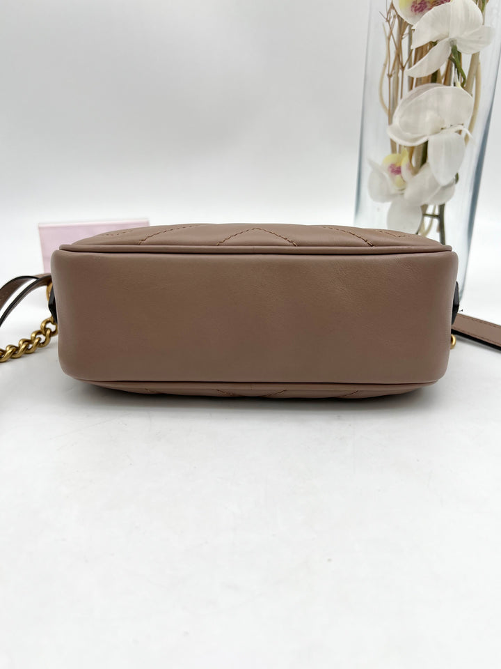 GUCCI MARMONT CAMERA QUILTED MINI
