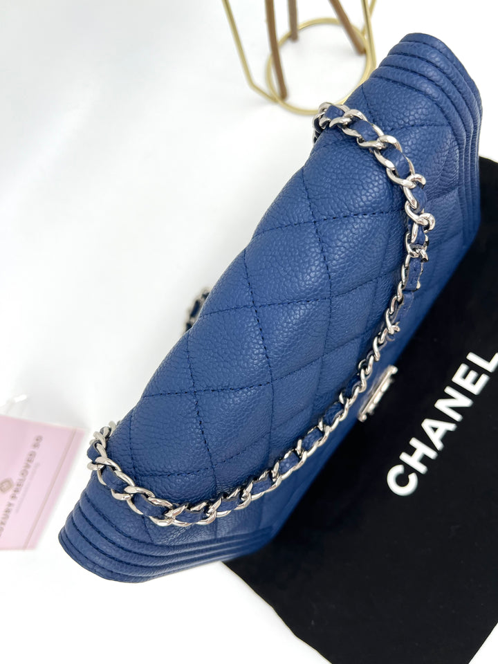 CHANEL CHEVRON CALFSKIN BOY WALLET ON CHAIN