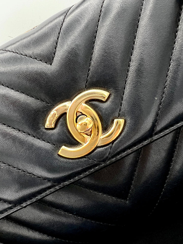 CHANEL TRENDY CHEVRON LAMBSKIN NO.25
