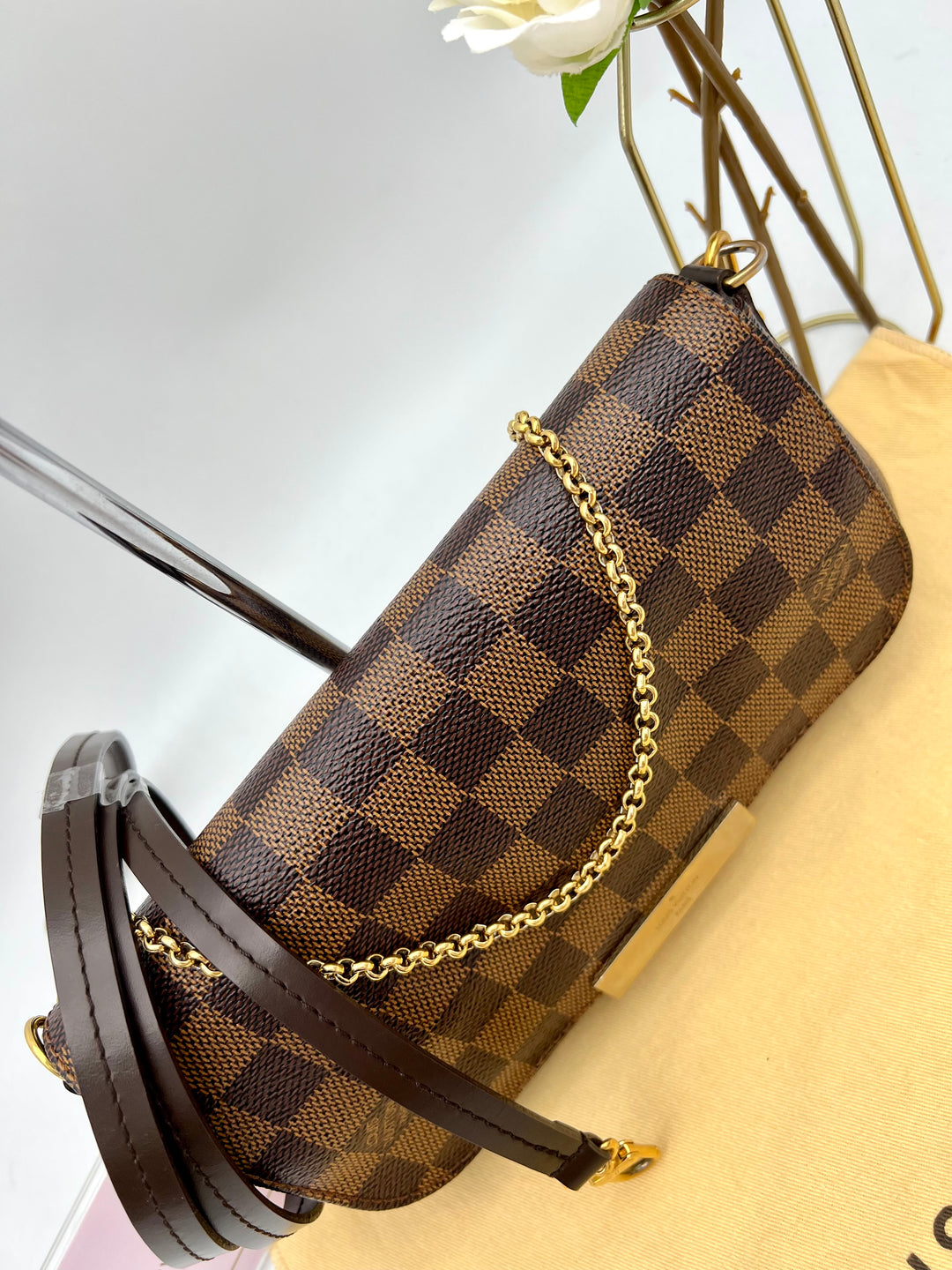 LOUIS VUITTON FAVOURITE PM DAMIER EBENE
