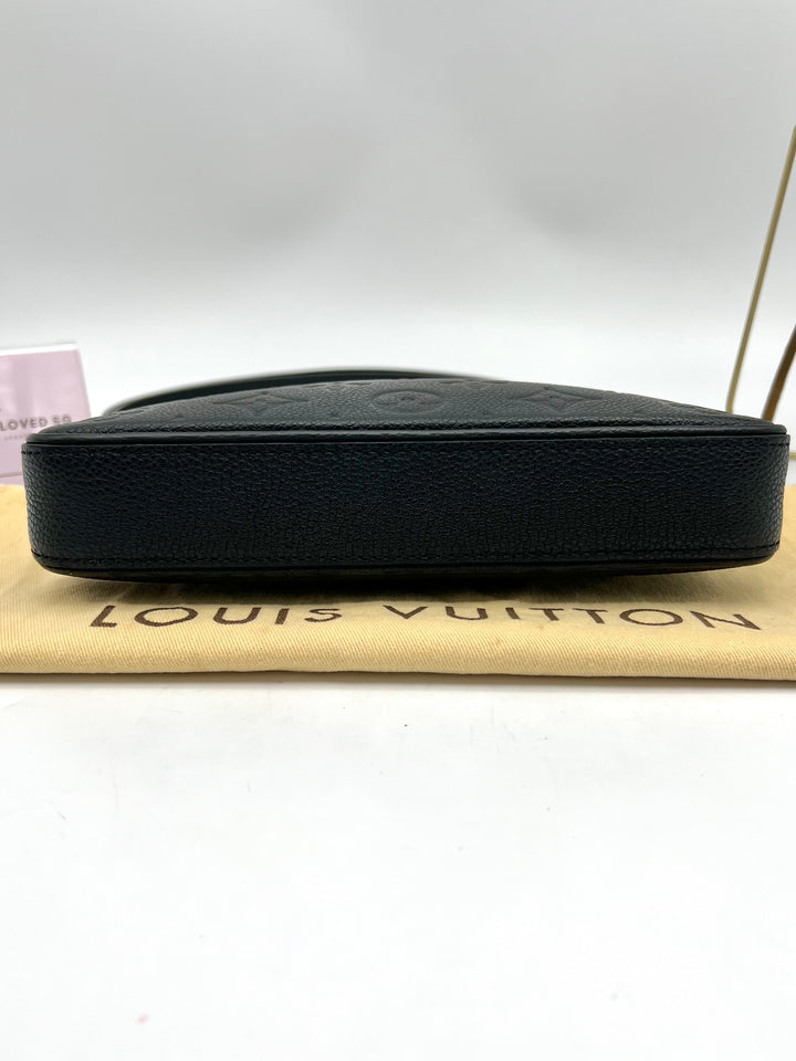 LOUIS VUITTON EASY POUCH EMPRIENTE