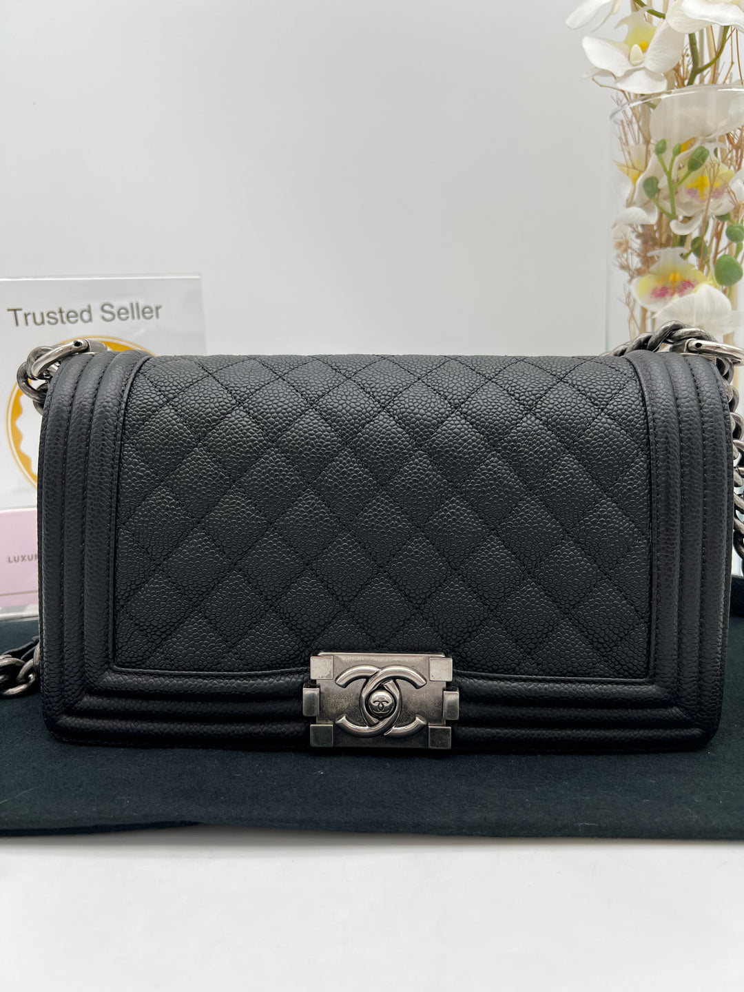 CHANEL CAVIAR OLD MEDIUM BOY