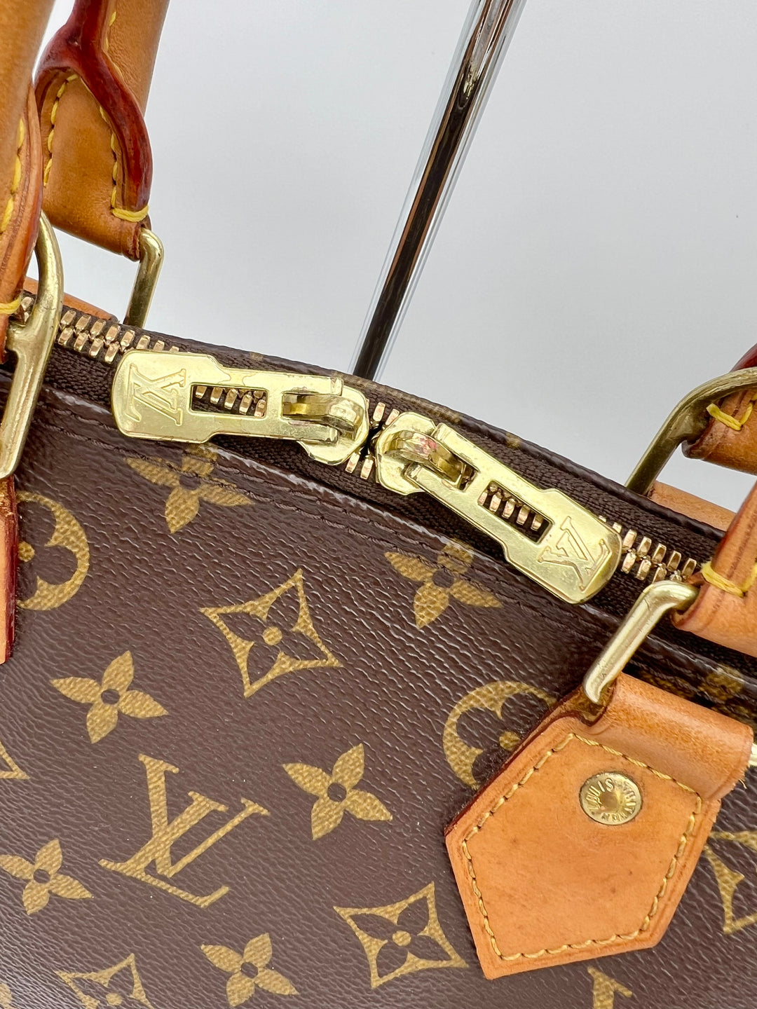 LOUIS VUITTON ALMA PM MONOGRAM