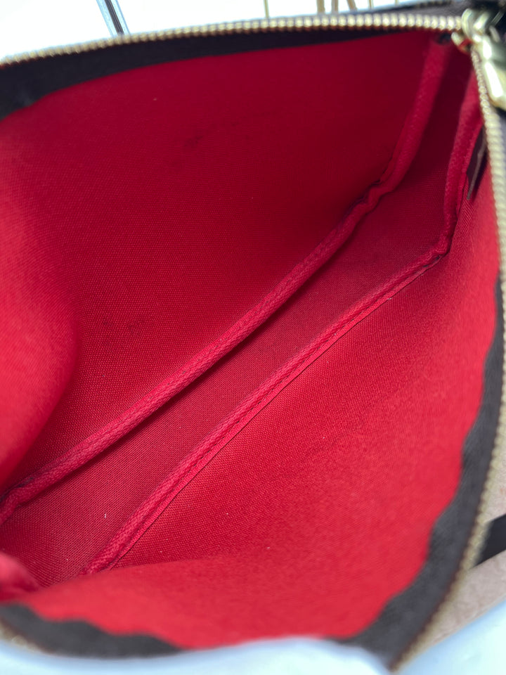 LOUIS VUITTON POCHETTE ACCESSORIES DAMIER