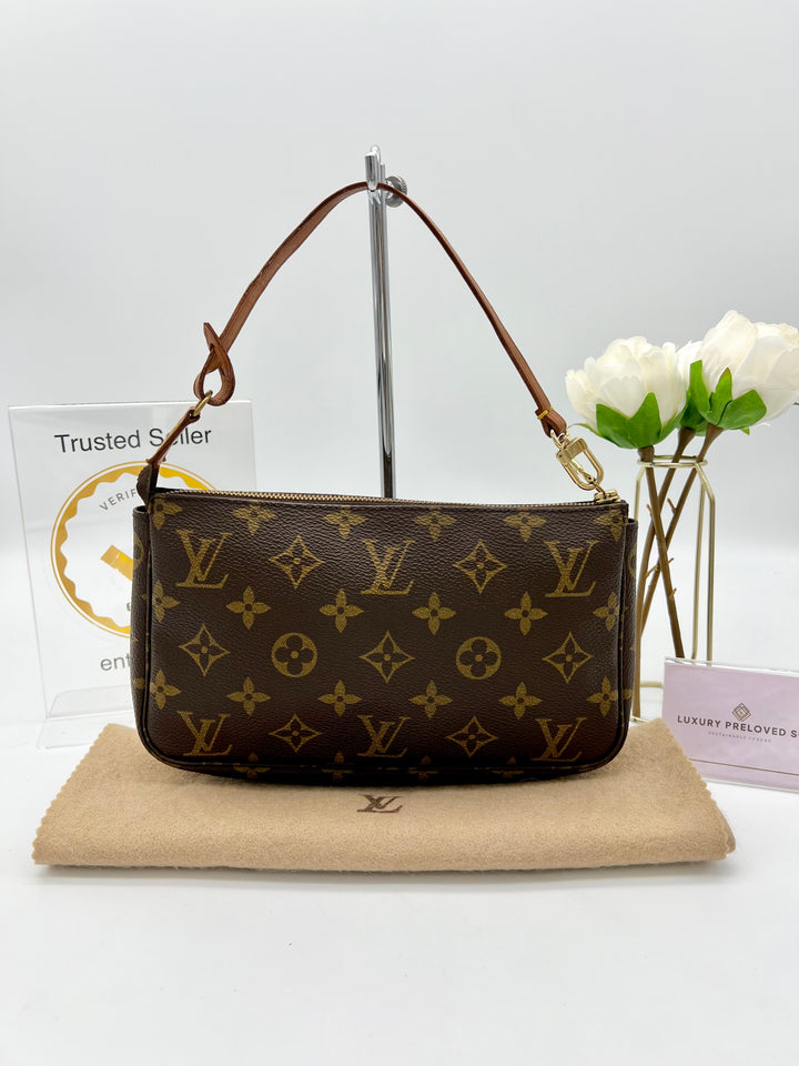 LOUIS VUITTON POCHETTE ACCESSOIRES MONOGRAM