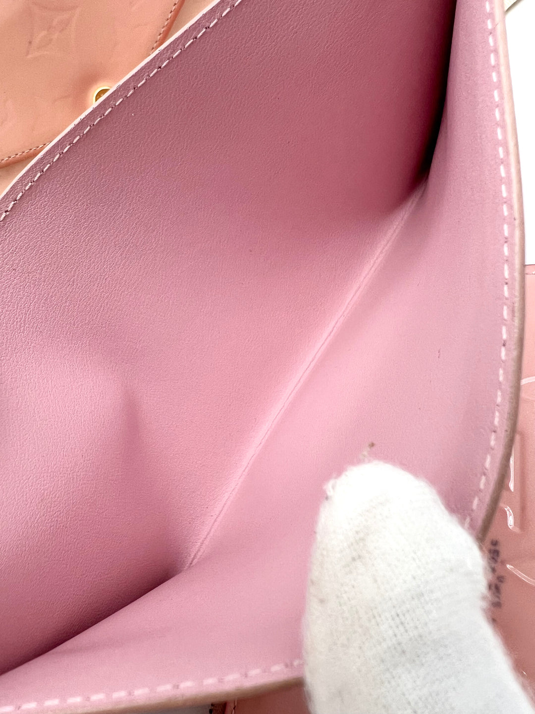 LOUIS VUITTON FELICIE IN PINK PATENT LEATHER