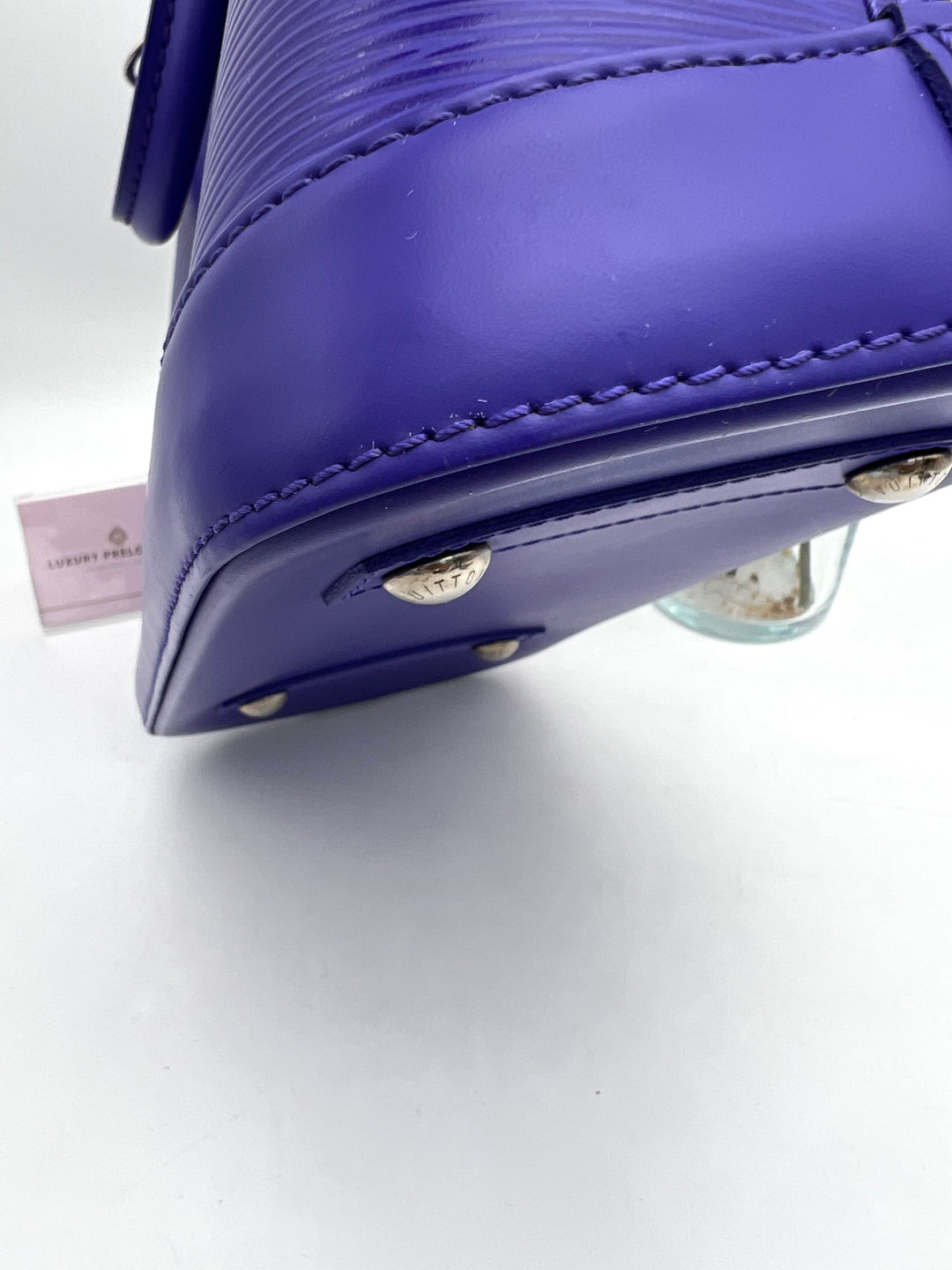 LOUIS VUITTON ALMA PM EPI