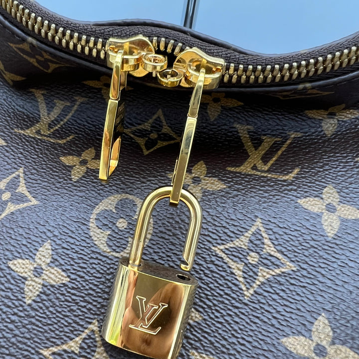 LOUIS VUITTON BERRI MM