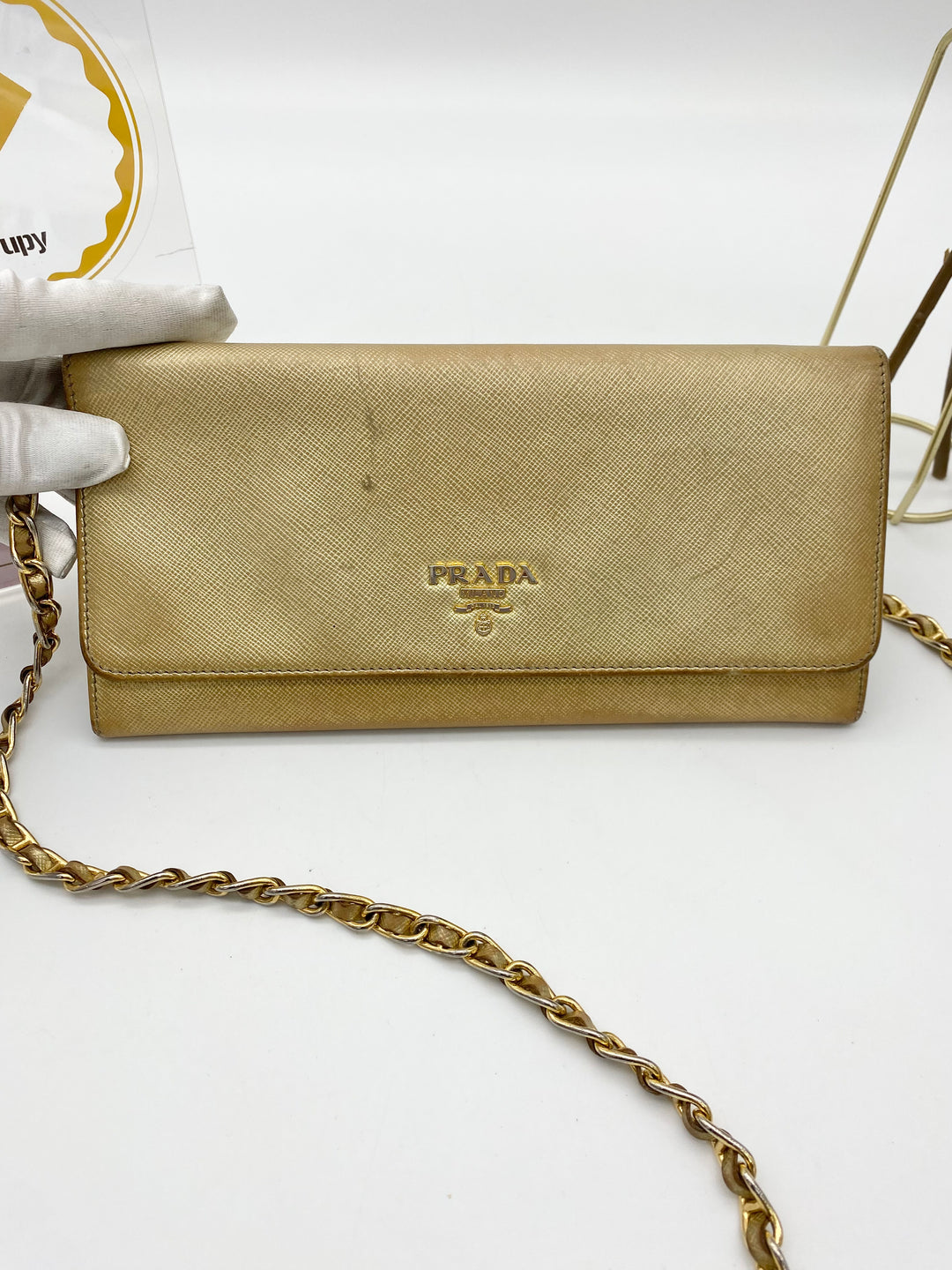 PRADA SAFFIANO WALLET ON CHAIN