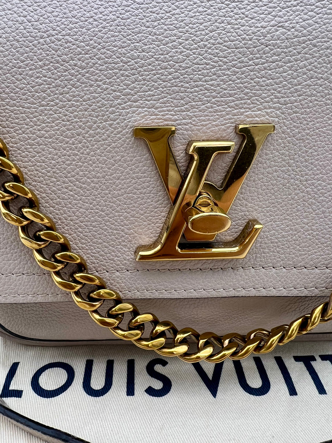 LOUIS VUITTON LOCKME CHAIN PM