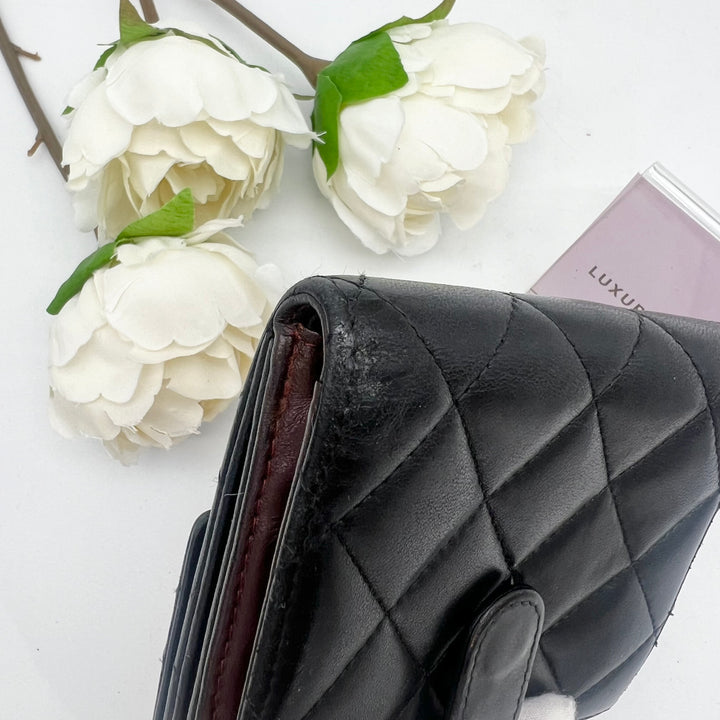 CHANEL VINTAGE LAMBSKIN QUILTED WALLET