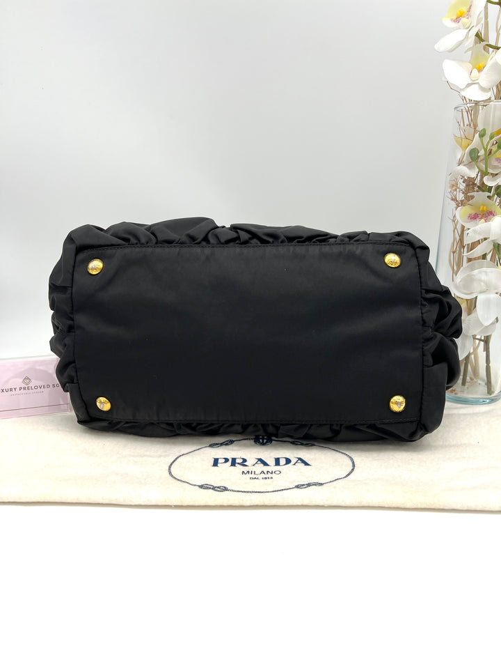 PRADA NYLON PLEATED HANDLE NYLON