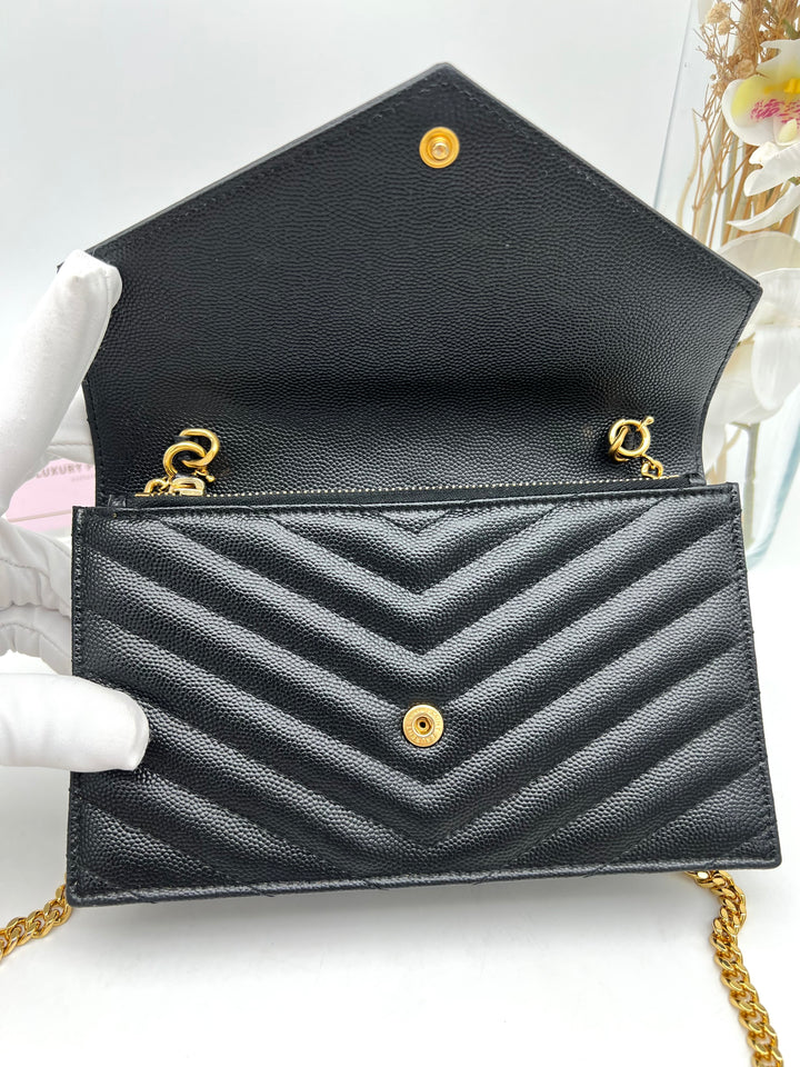 YVES SAINT LAURENT ENVELOPE WOC