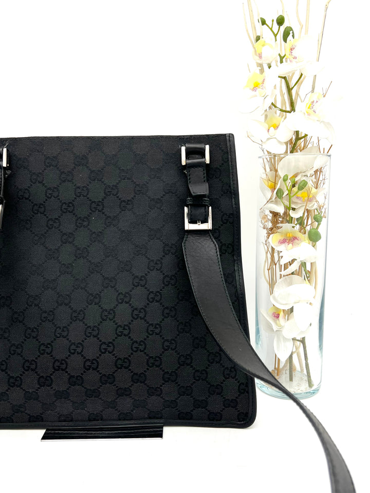 GUCCI GG CANVAS SLING BAG