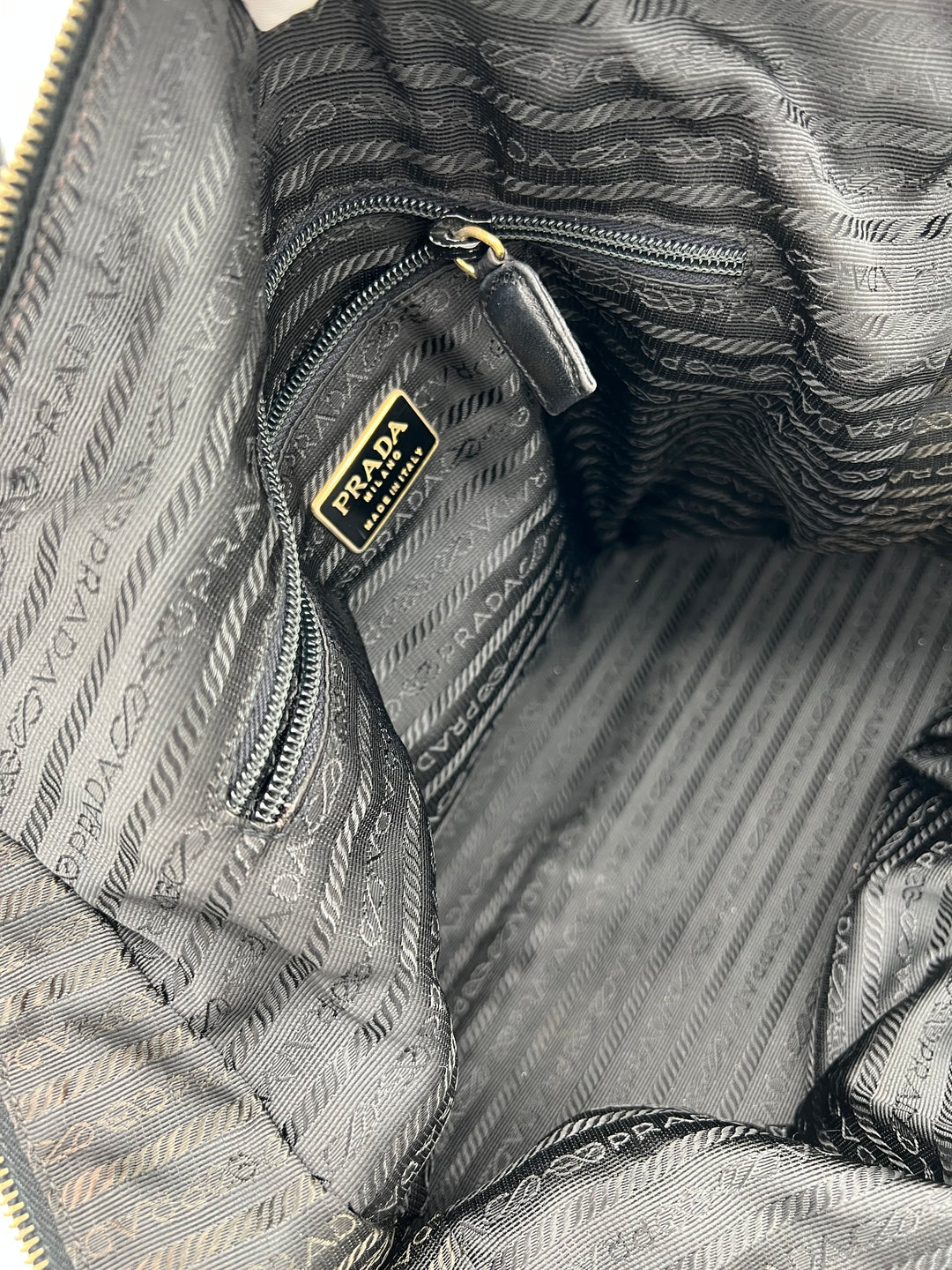 PRADA NYLON QUILTED CHAIN