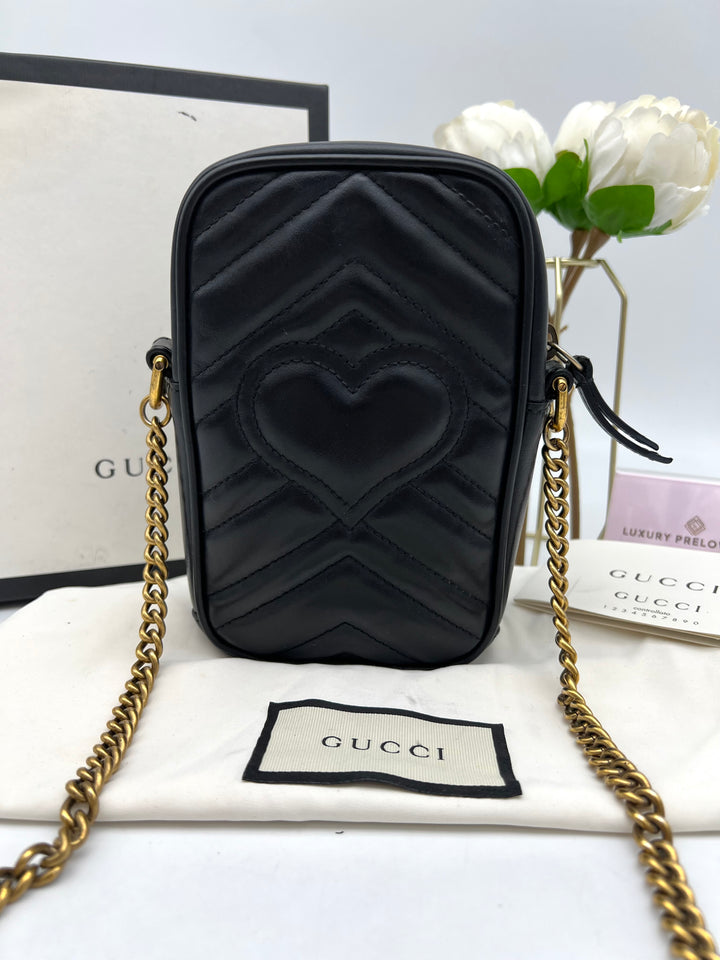 GUCCI GG MARMONT SMALL CHAIN SHOULDER BAG